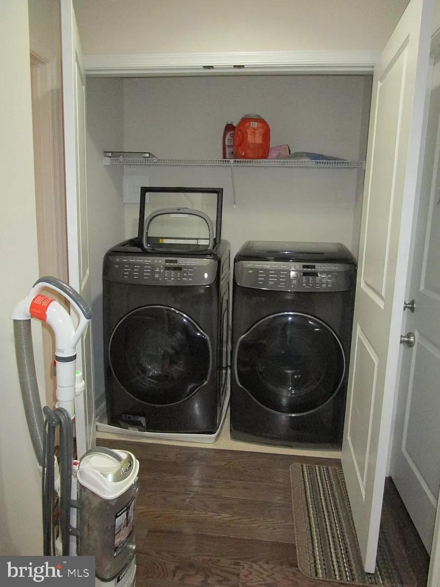 LANDSDALE - Residential Lease