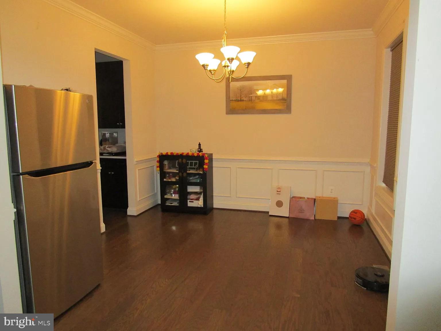 LANDSDALE - Residential Lease