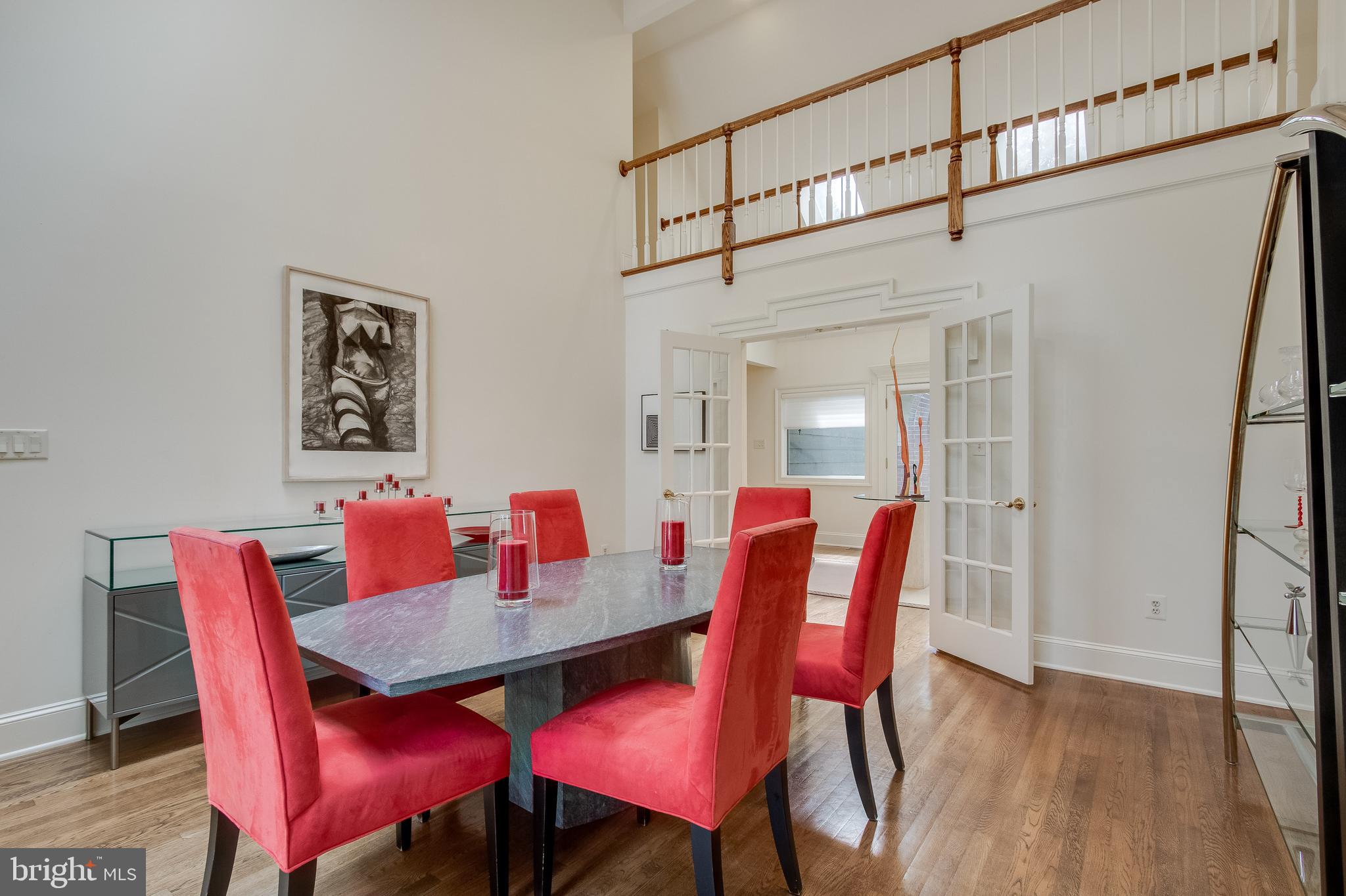 MCLEAN STATION - Residential