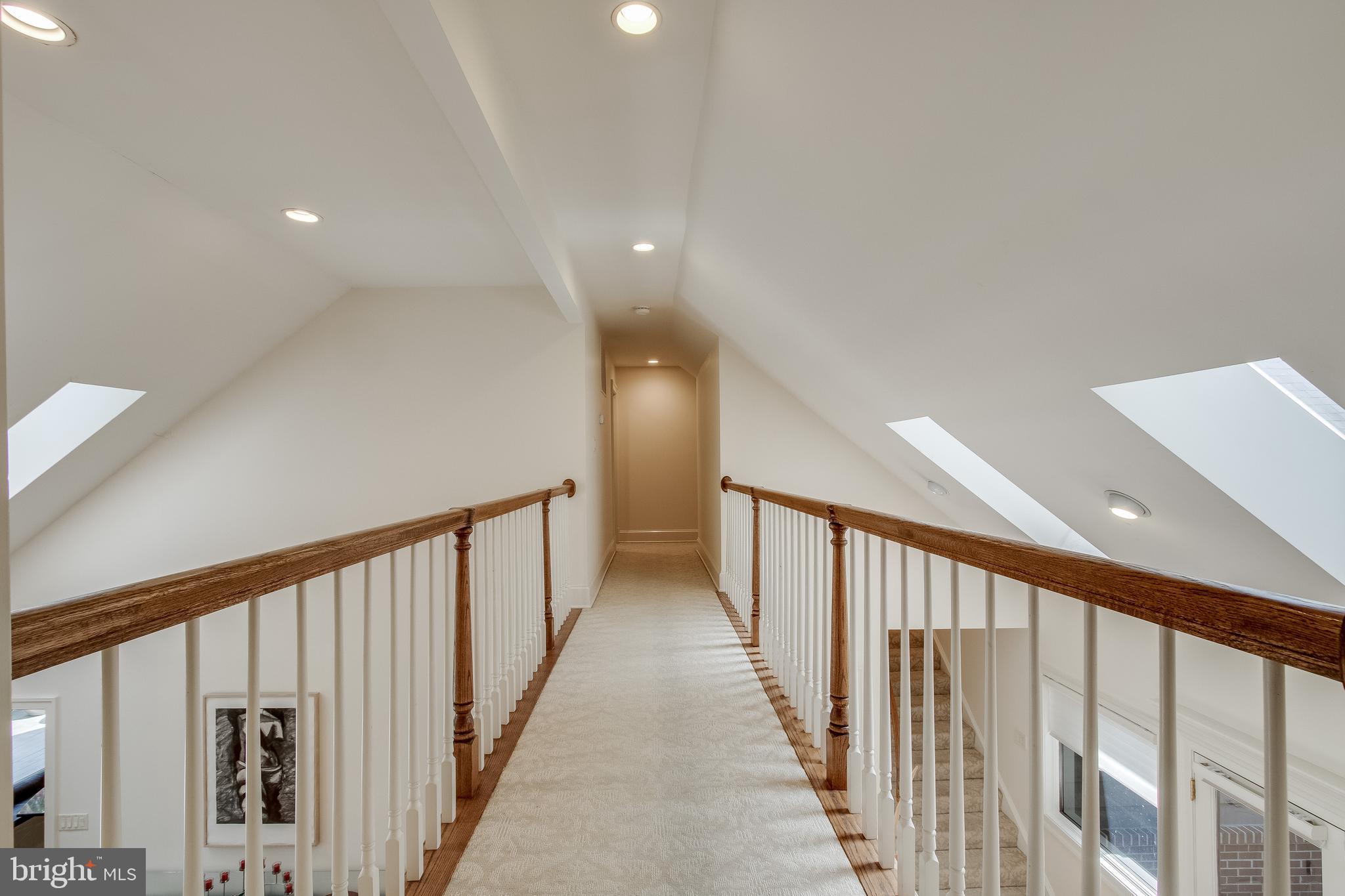 MCLEAN STATION - Residential