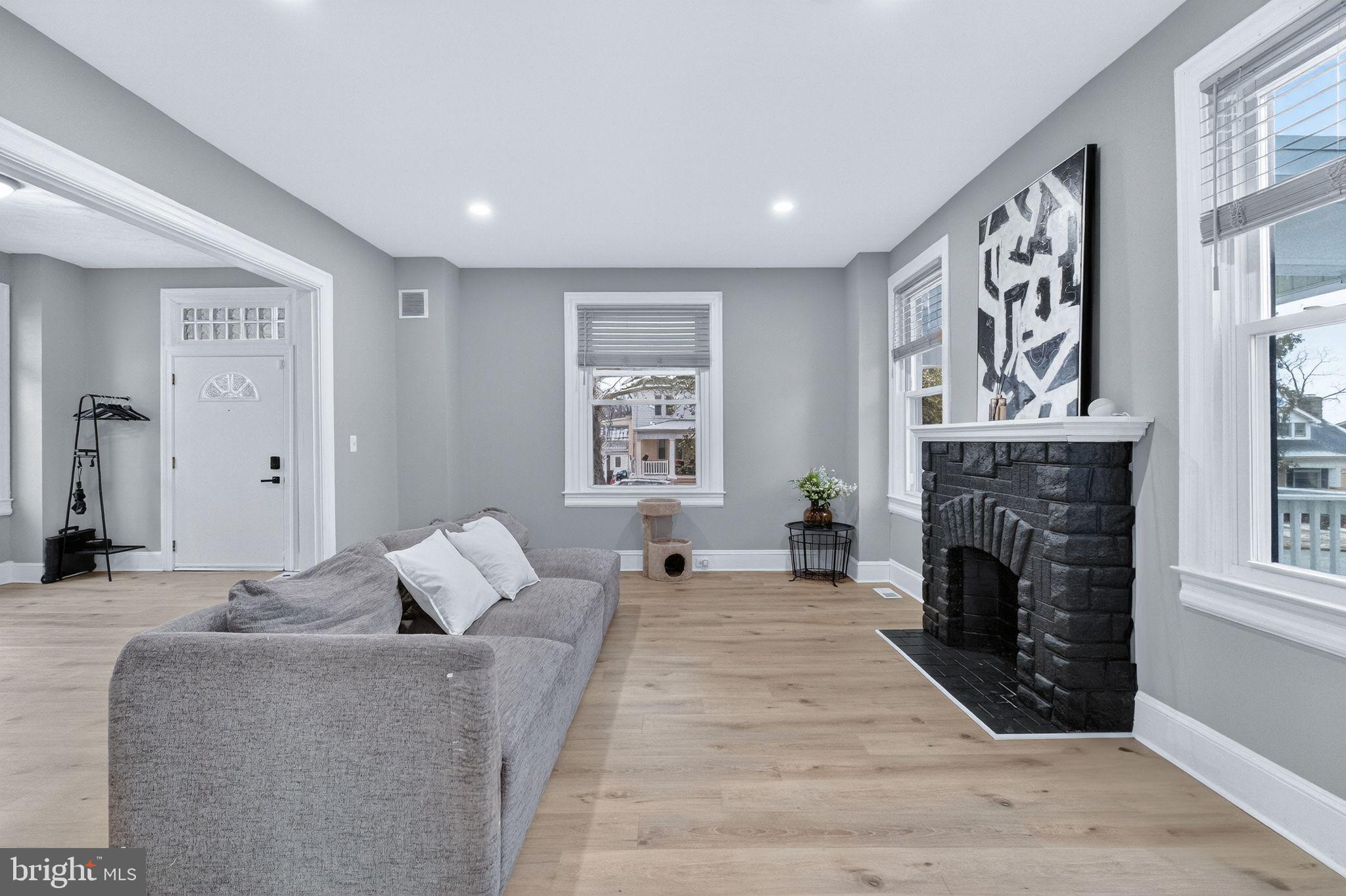 GWYNN OAK - Residential