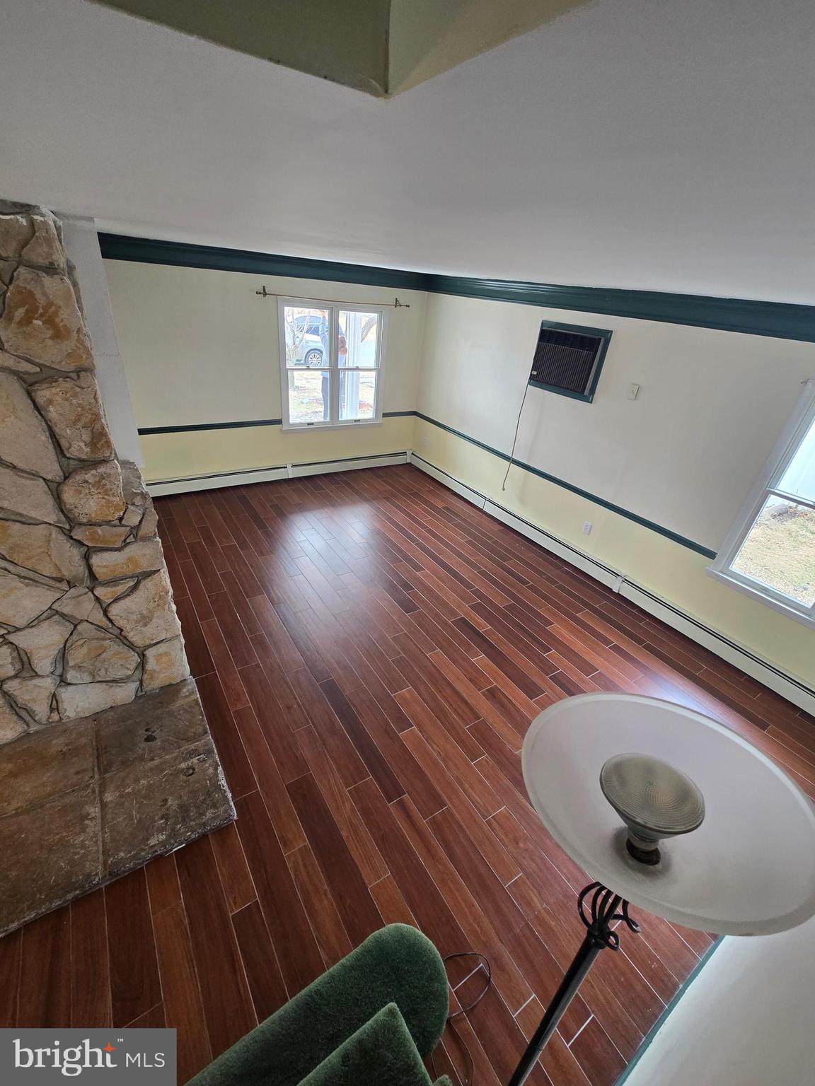 CRABTREE HOLLOW - Residential