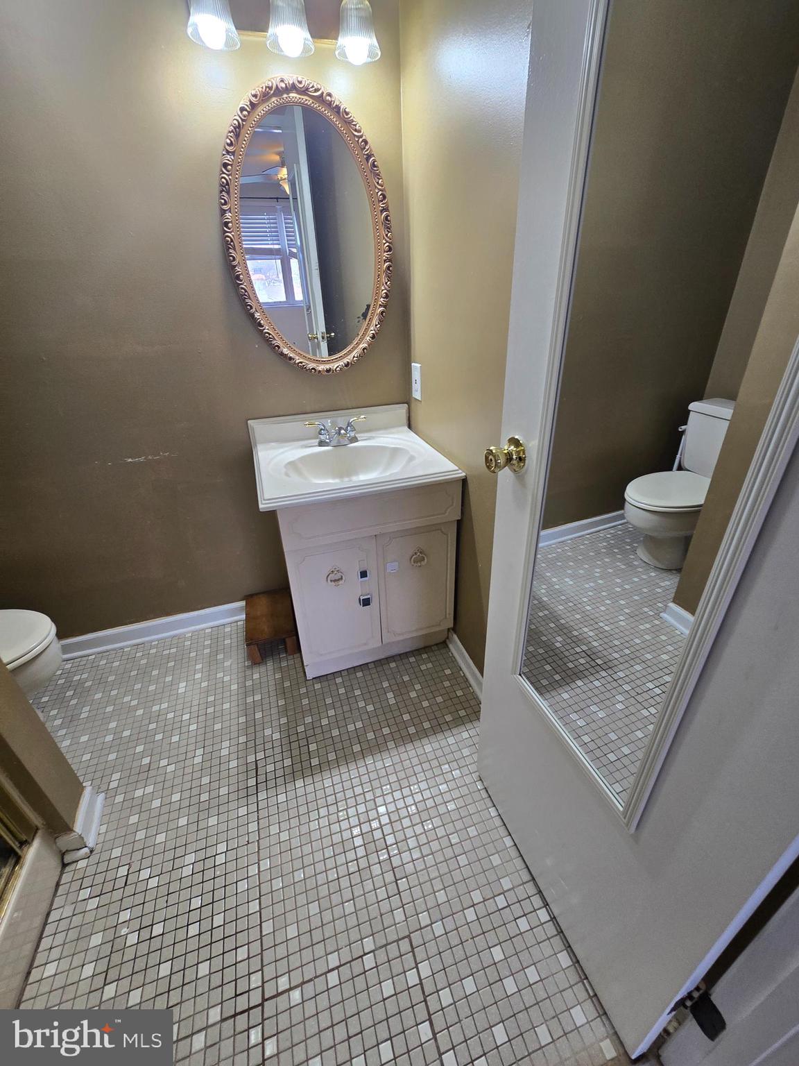 CRABTREE HOLLOW - Residential