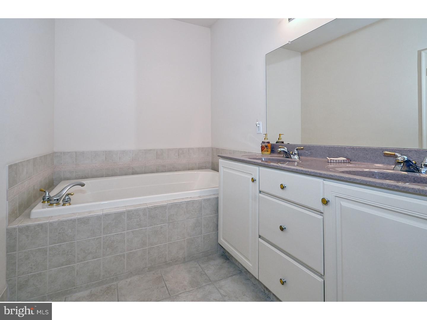 VILLAS AT SHADYBRO - Residential