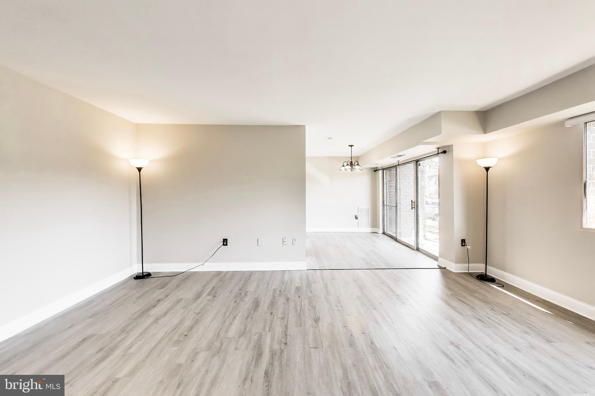 OCCOQUAN RIDGE CONDO - Residential