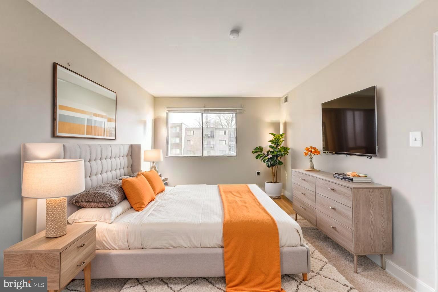 OCCOQUAN RIDGE CONDO - Residential