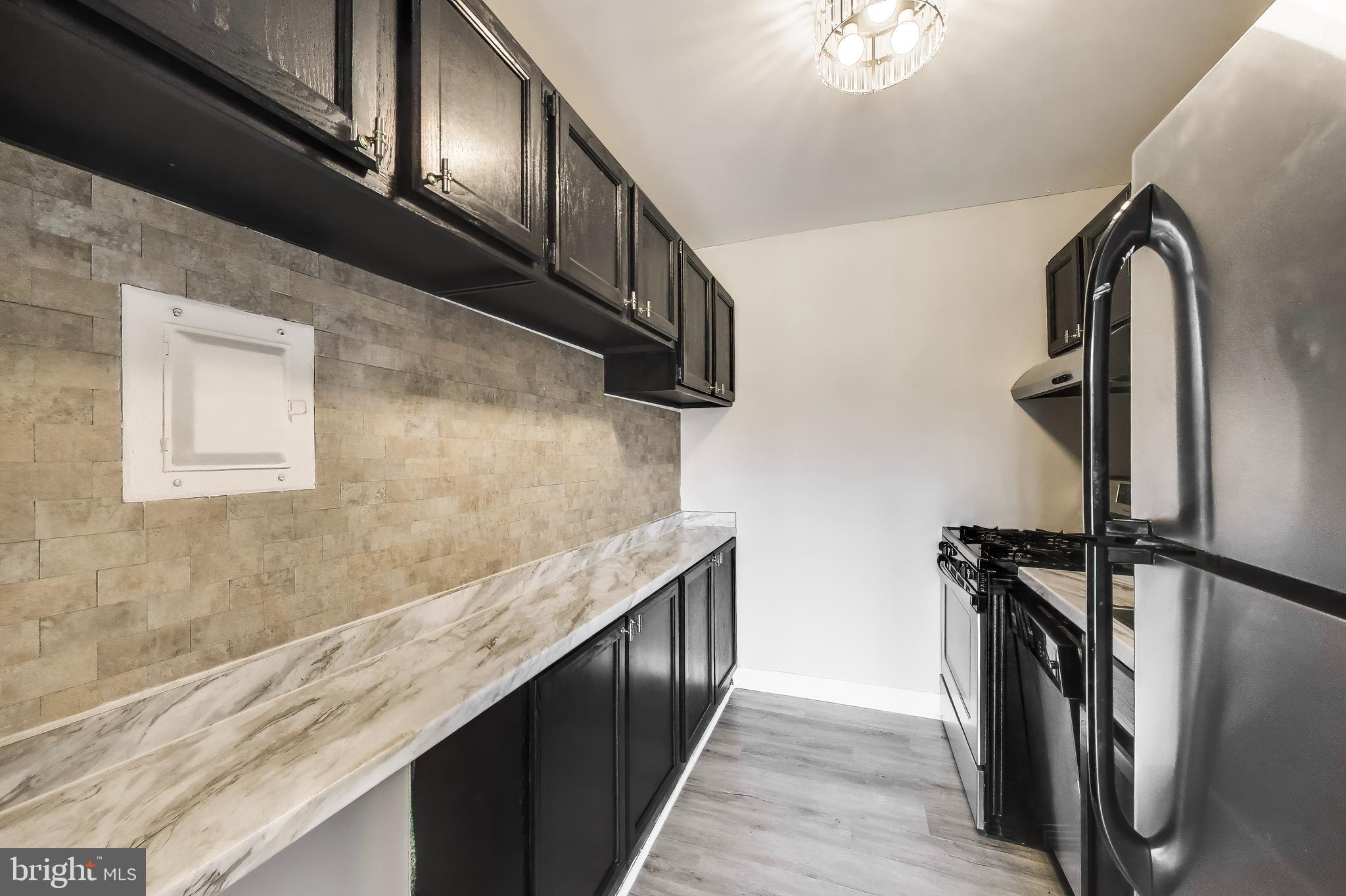 OCCOQUAN RIDGE CONDO - Residential