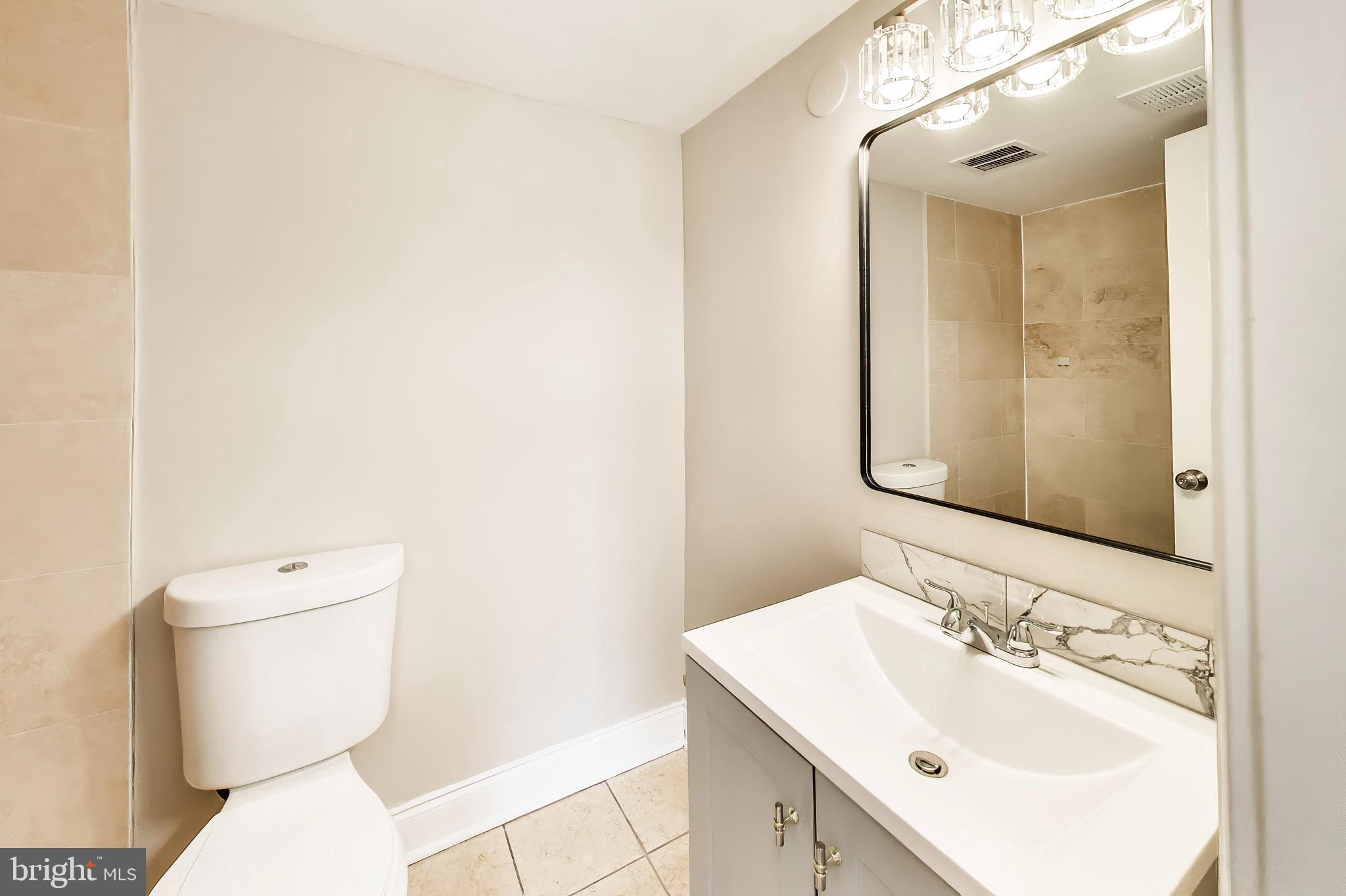 OCCOQUAN RIDGE CONDO - Residential