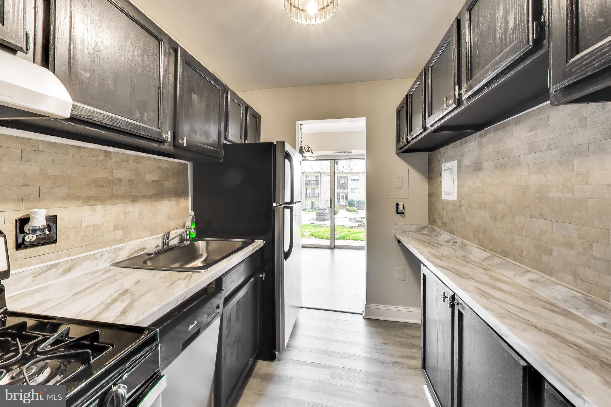 OCCOQUAN RIDGE CONDO - Residential