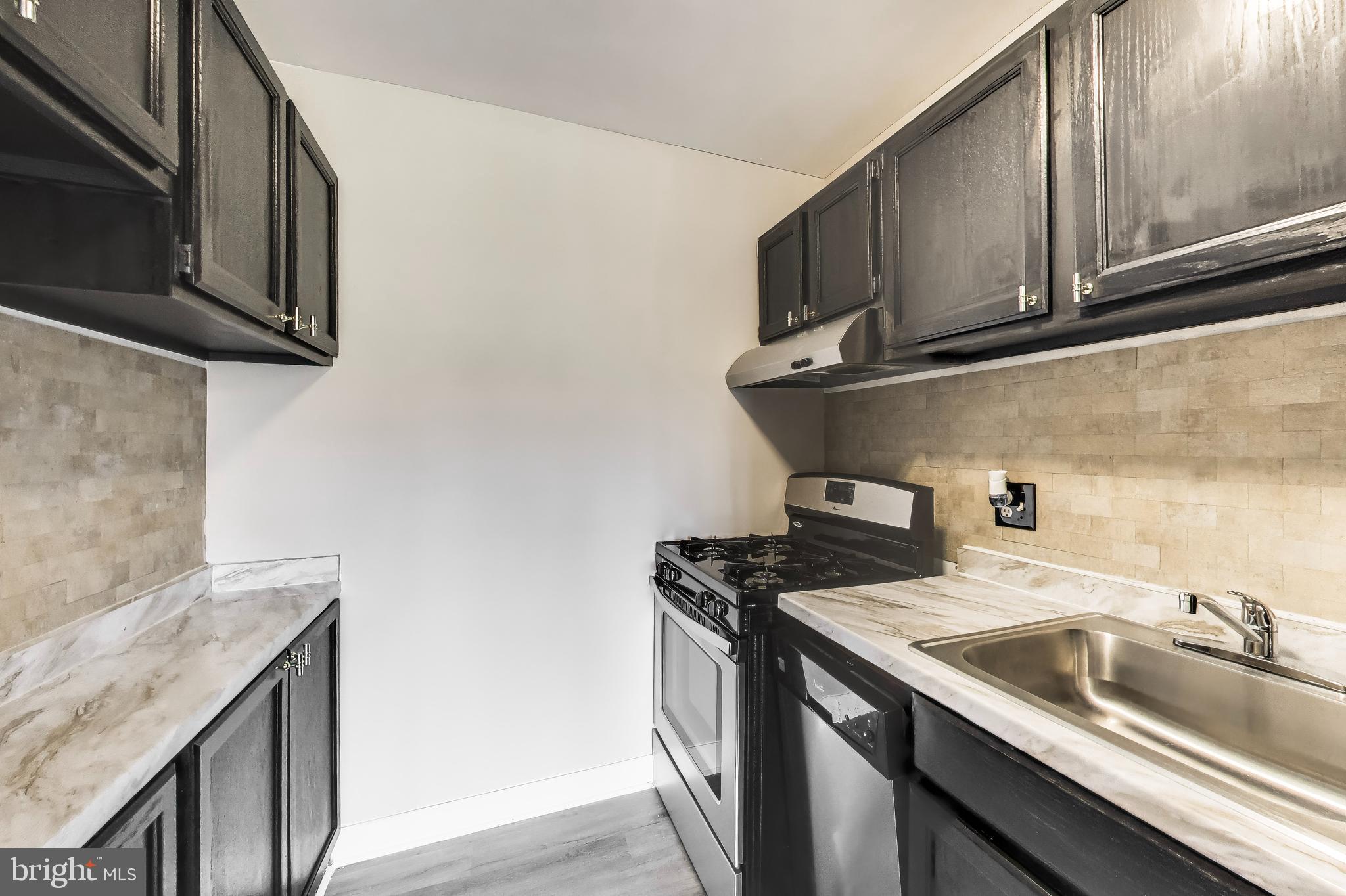 OCCOQUAN RIDGE CONDO - Residential