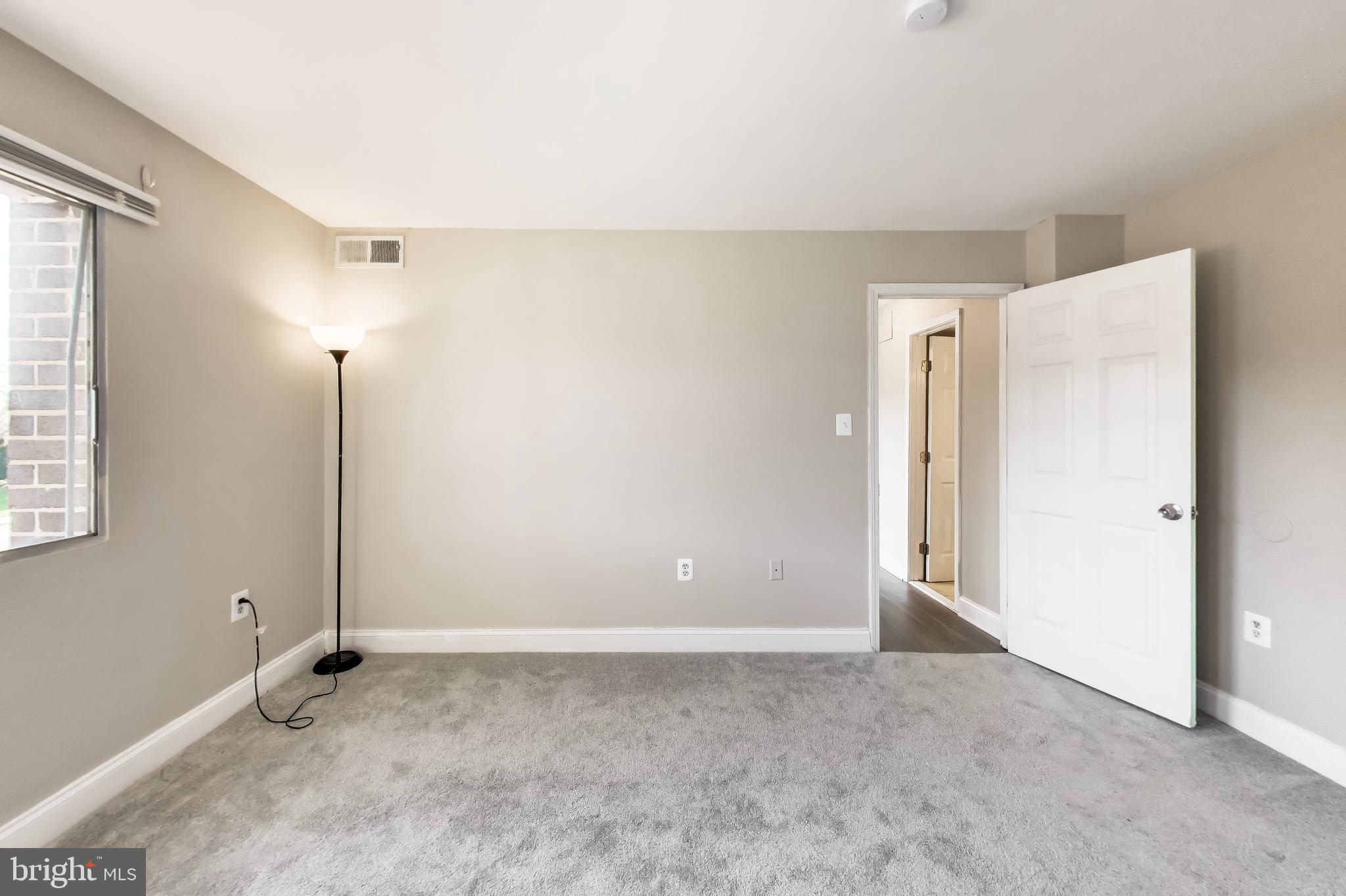 OCCOQUAN RIDGE CONDO - Residential