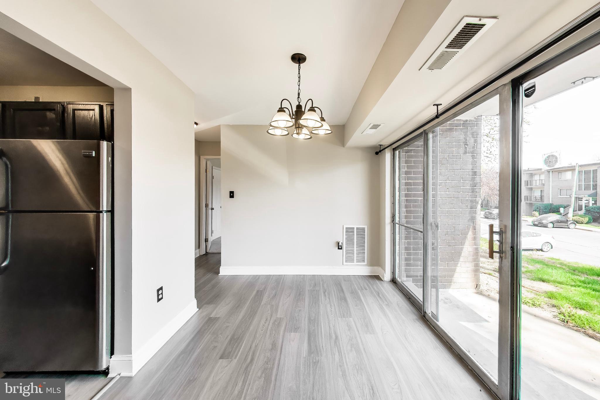 OCCOQUAN RIDGE CONDO - Residential