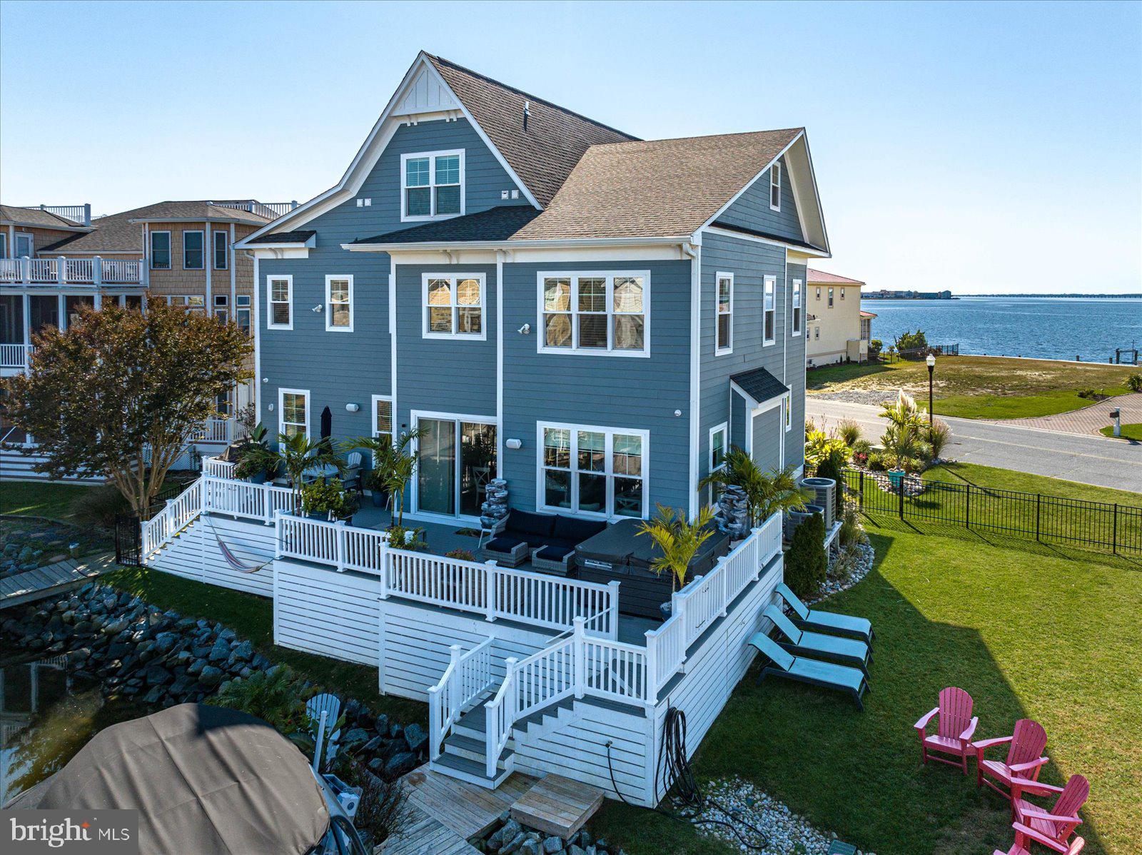 HERON HARBOUR - Residential