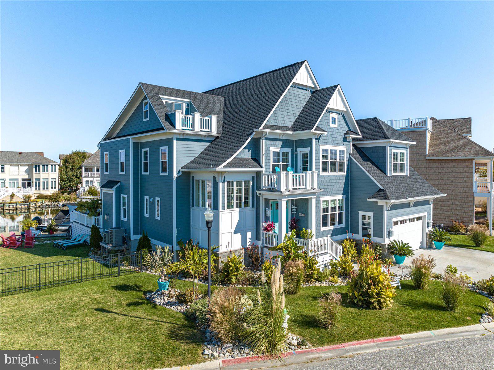 HERON HARBOUR - Residential