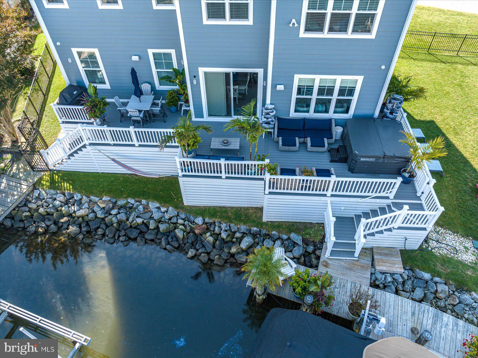 HERON HARBOUR - Residential