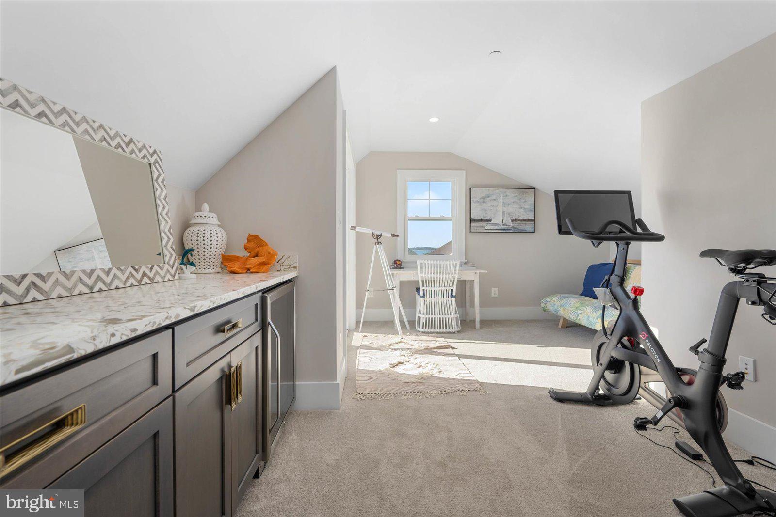 HERON HARBOUR - Residential