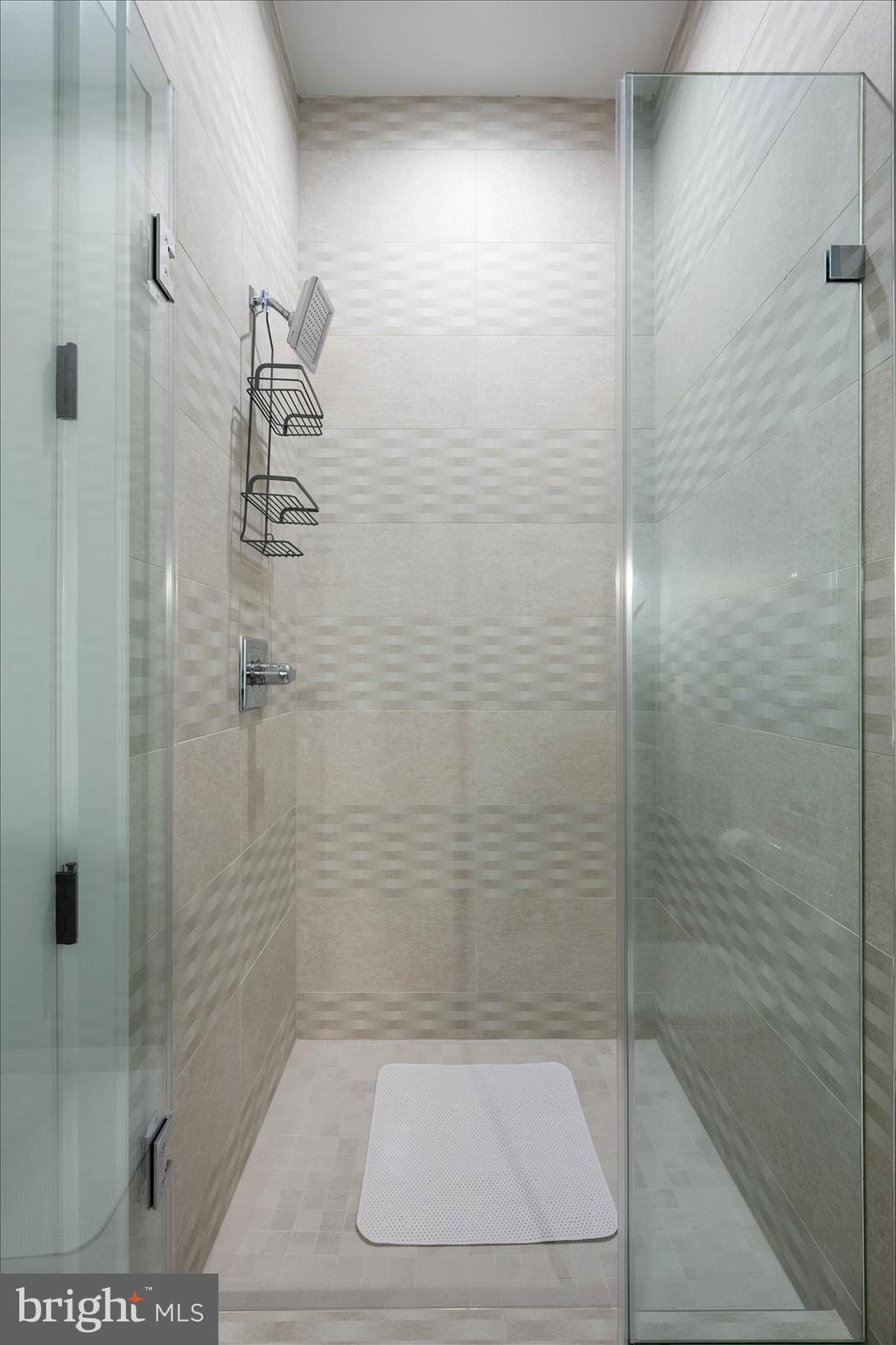 HERON HARBOUR - Residential