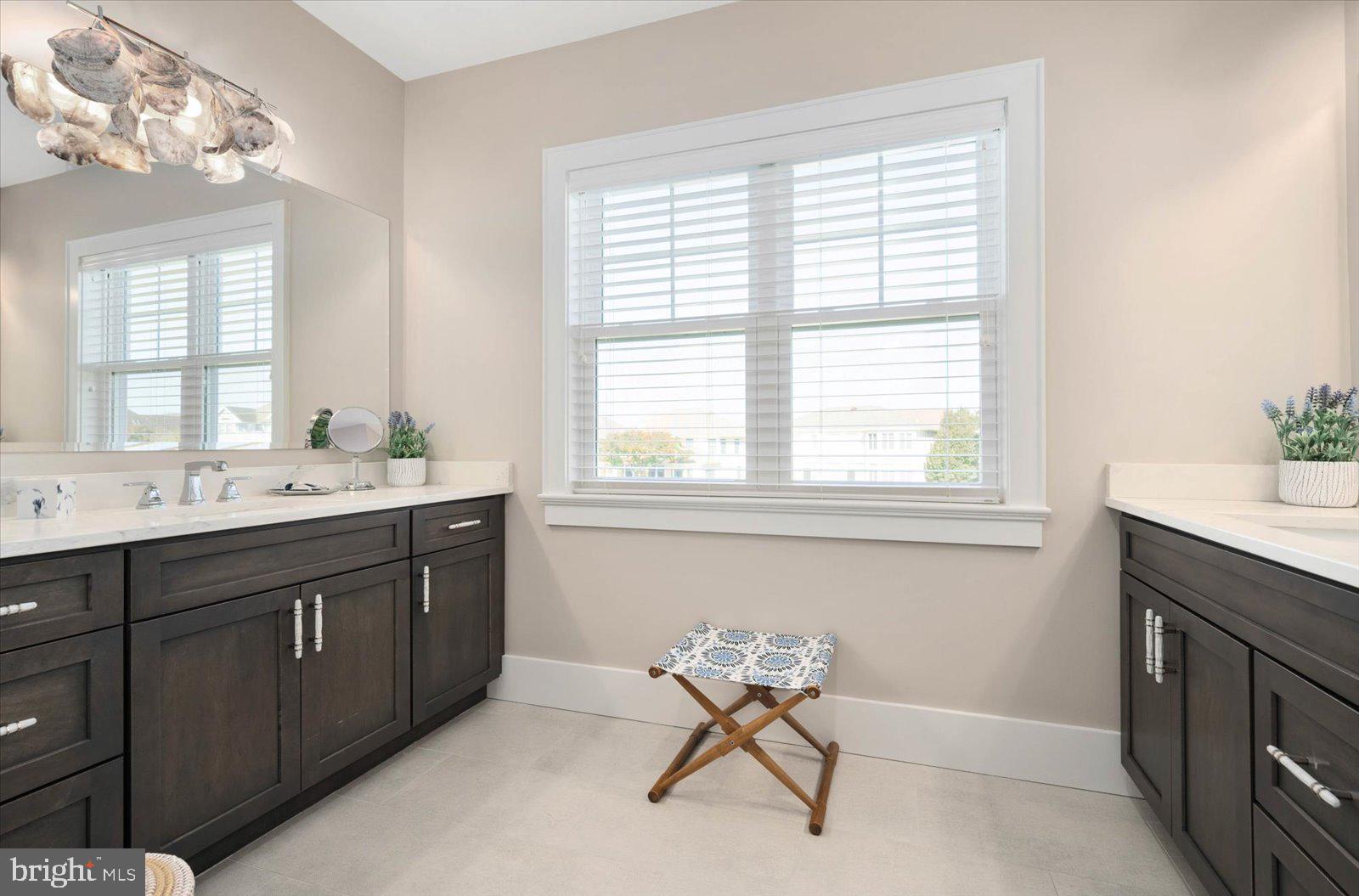 HERON HARBOUR - Residential