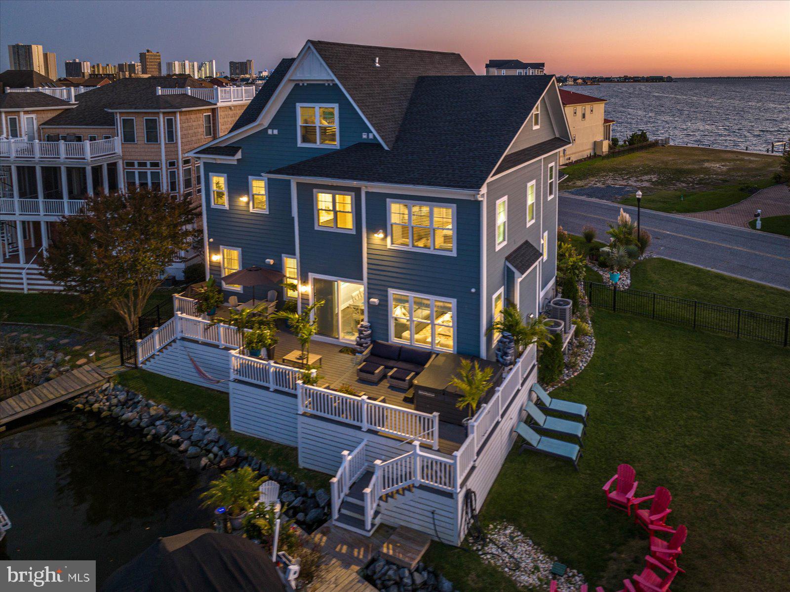 HERON HARBOUR - Residential