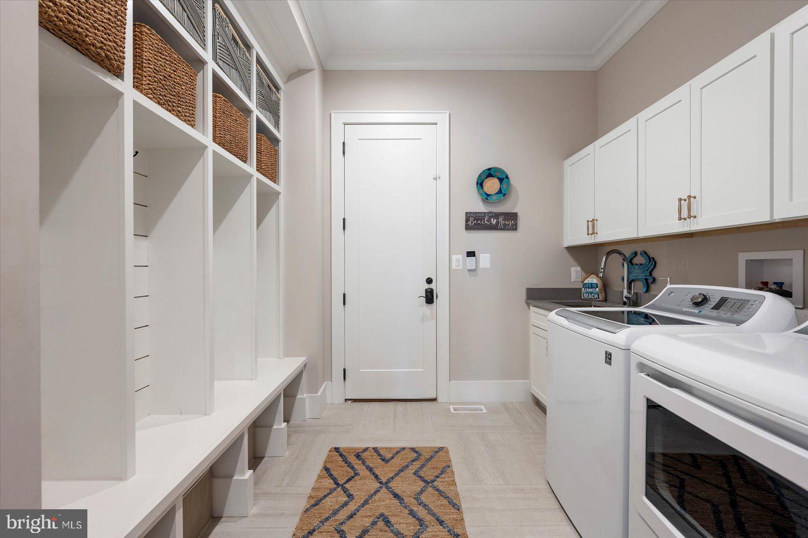 HERON HARBOUR - Residential