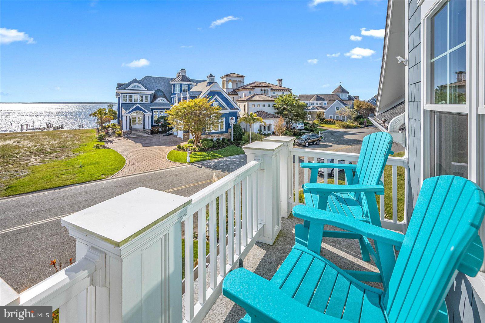 HERON HARBOUR - Residential