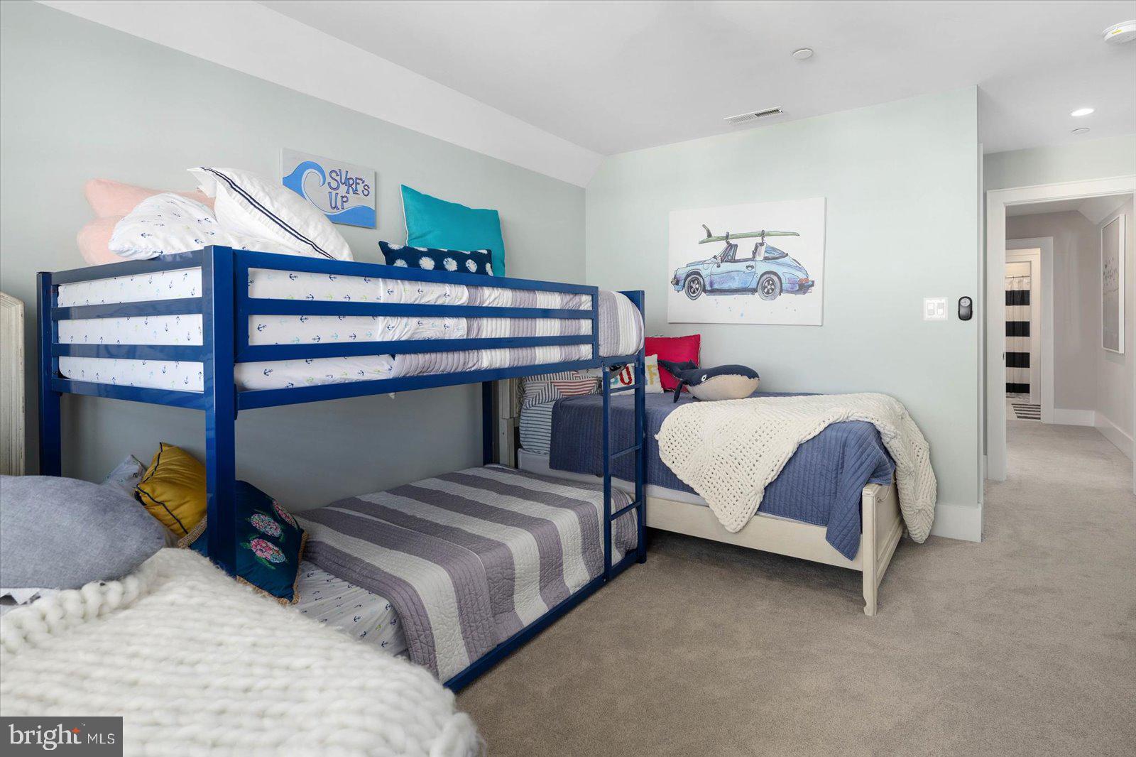 HERON HARBOUR - Residential