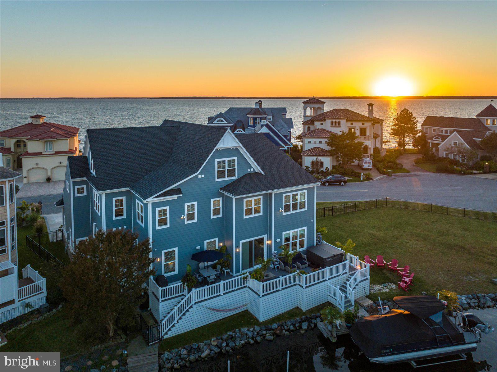 HERON HARBOUR - Residential