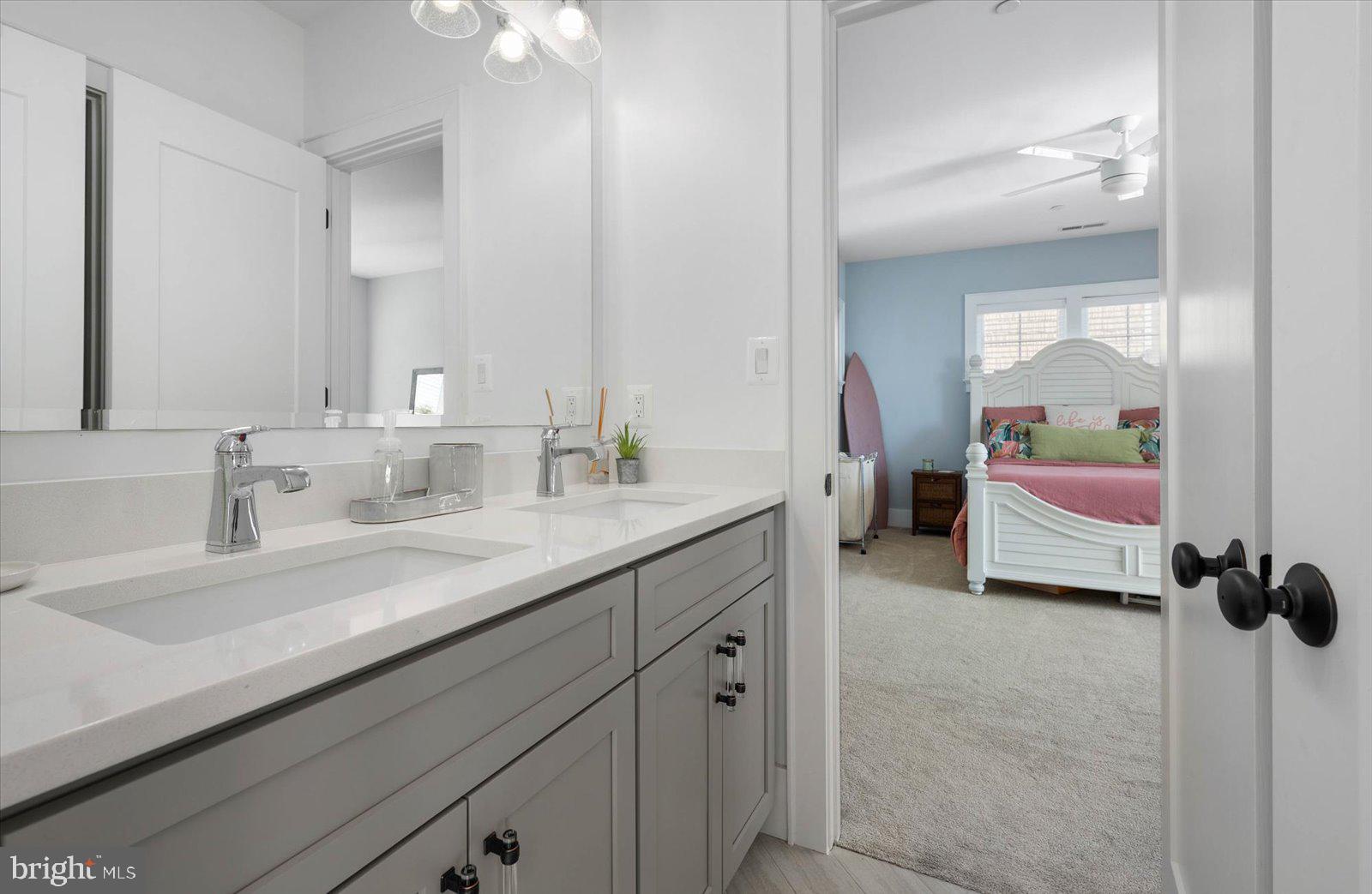 HERON HARBOUR - Residential