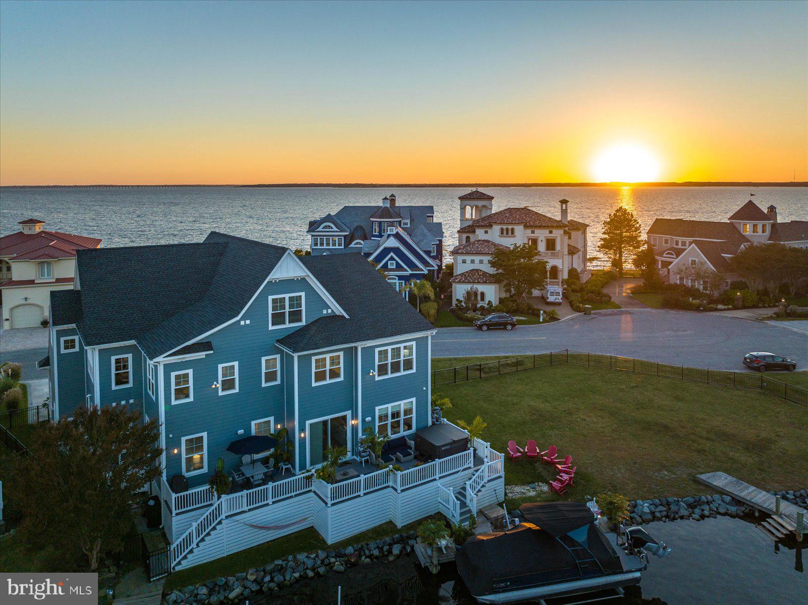 HERON HARBOUR - Residential