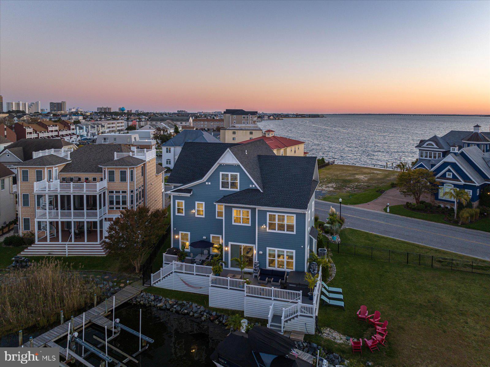 HERON HARBOUR - Residential