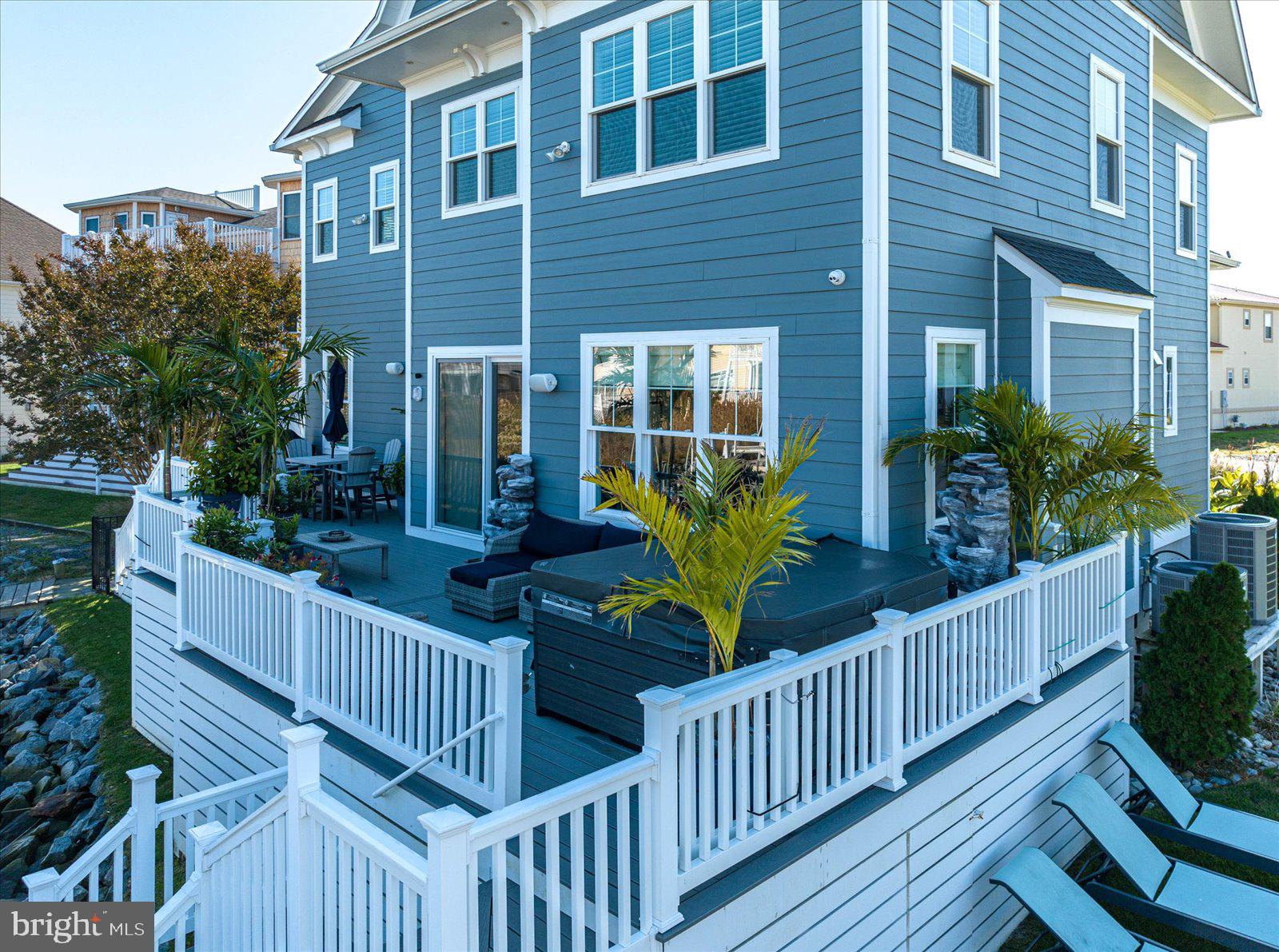 HERON HARBOUR - Residential