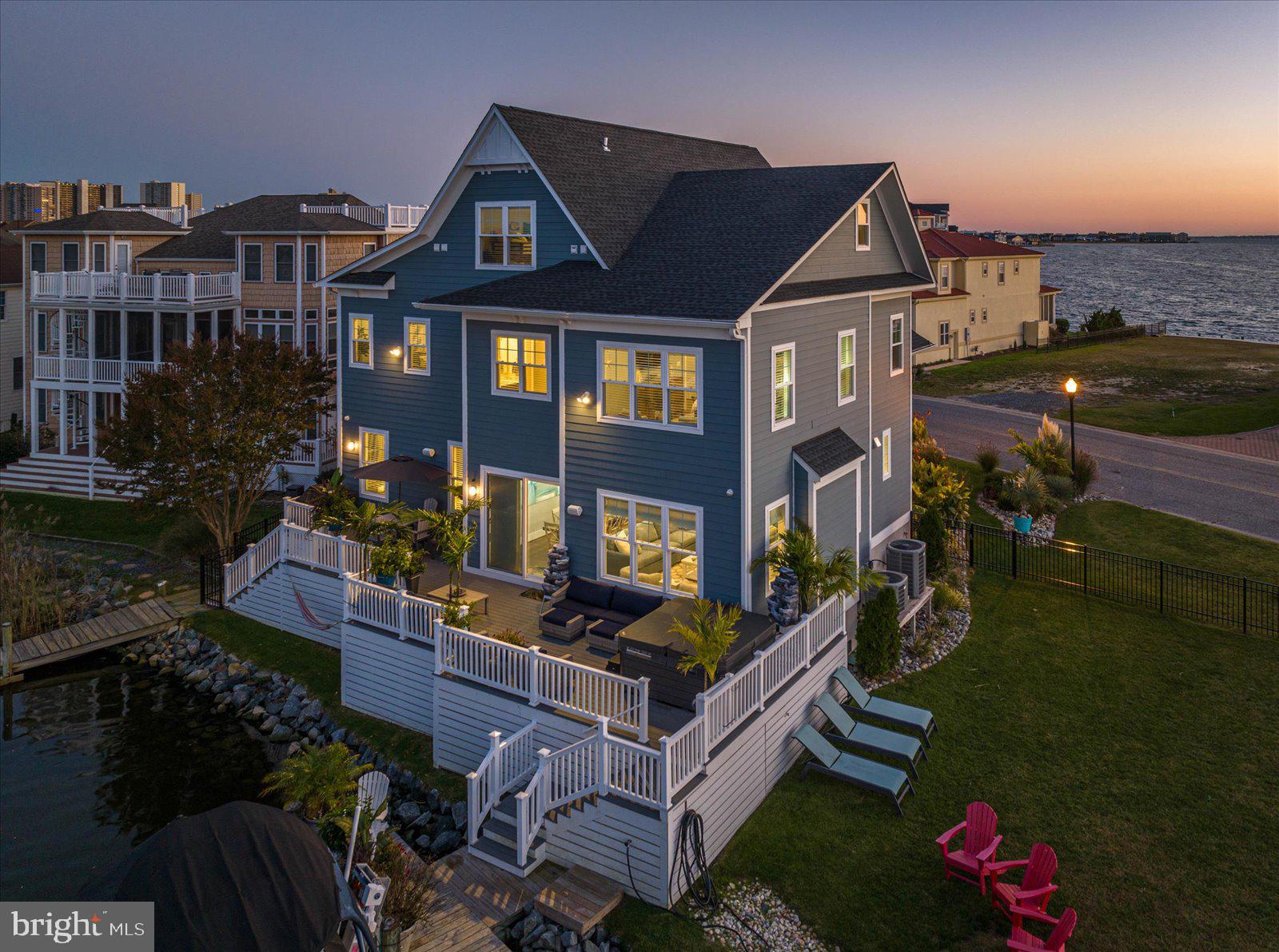 HERON HARBOUR - Residential