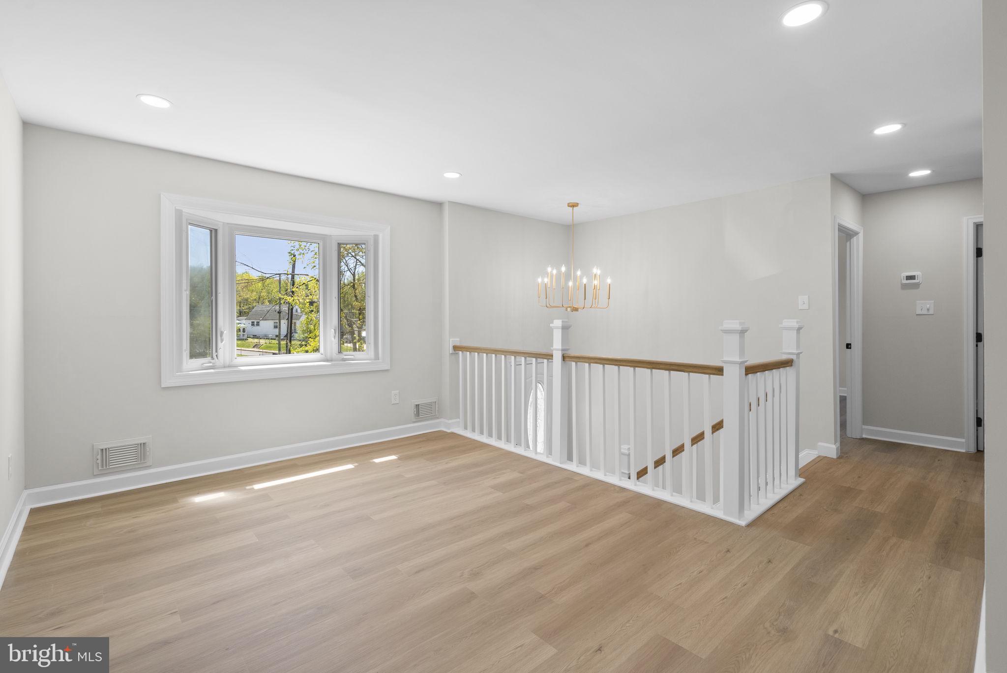 CARMODY HILLS - Residential