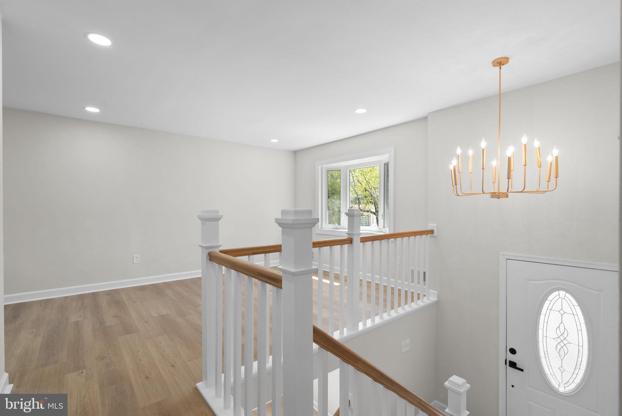 CARMODY HILLS - Residential