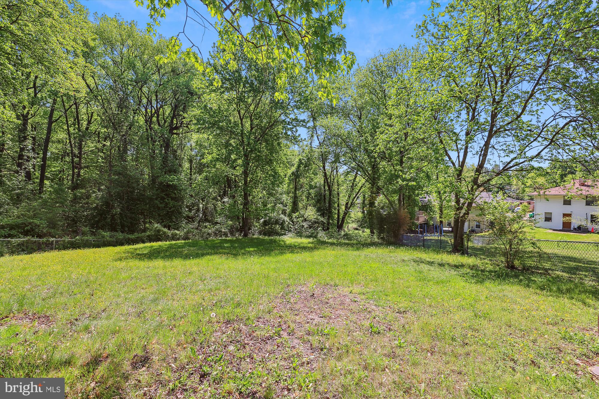 LANDOVER - Residential