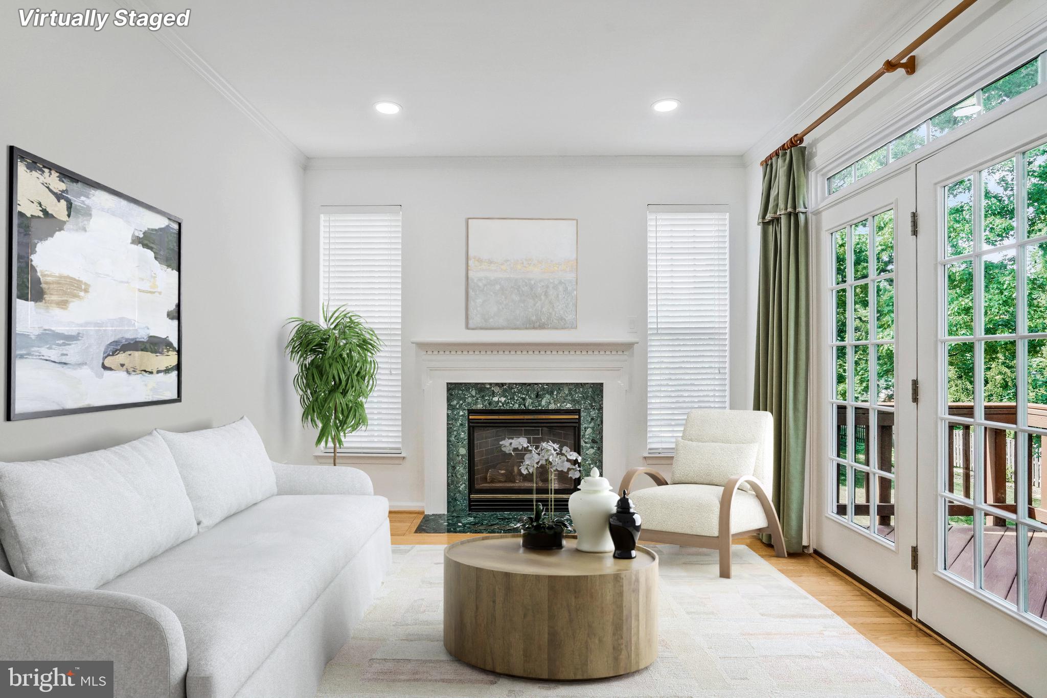 MOUNT VEE MANOR - Residential