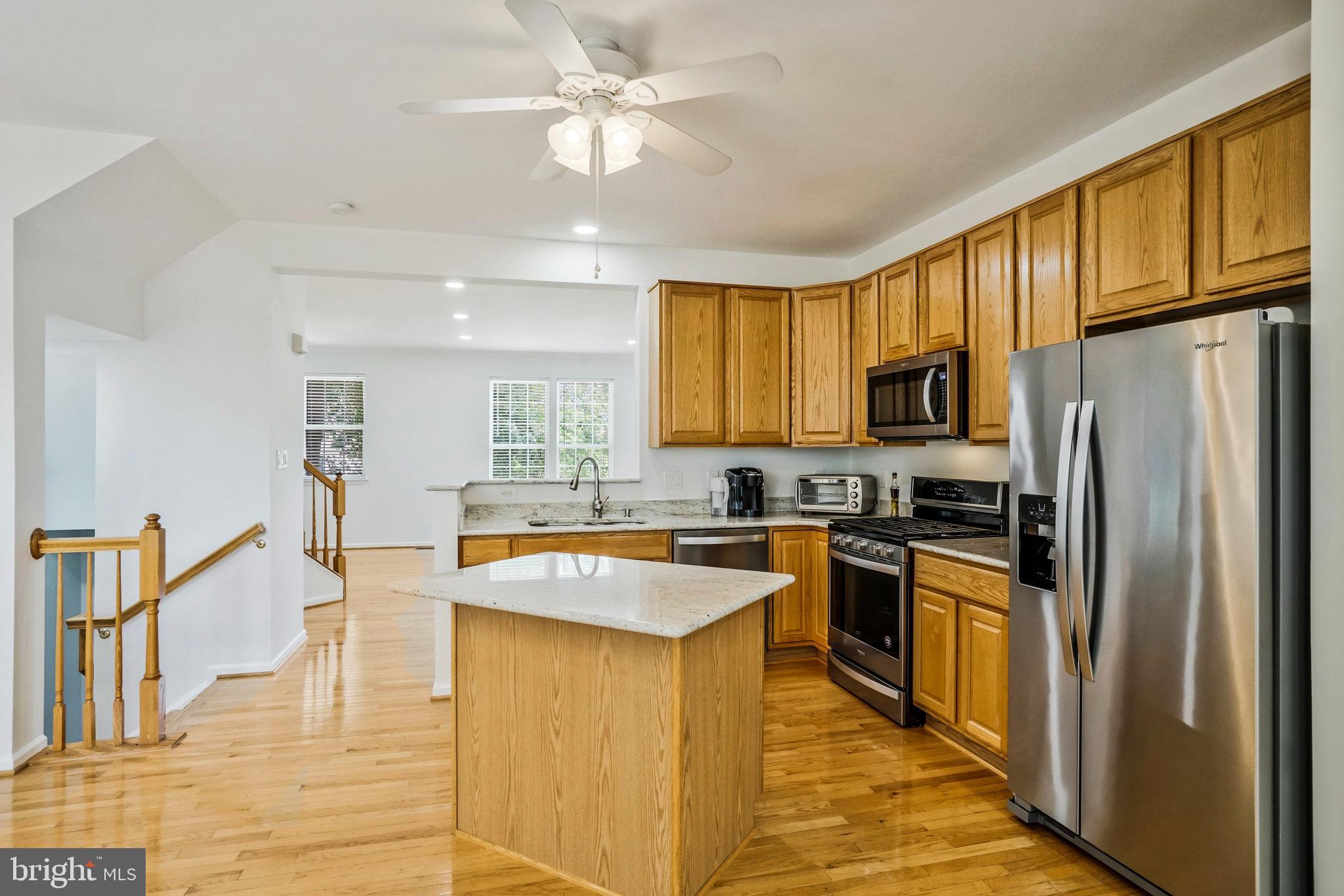 MOUNT VEE MANOR - Residential