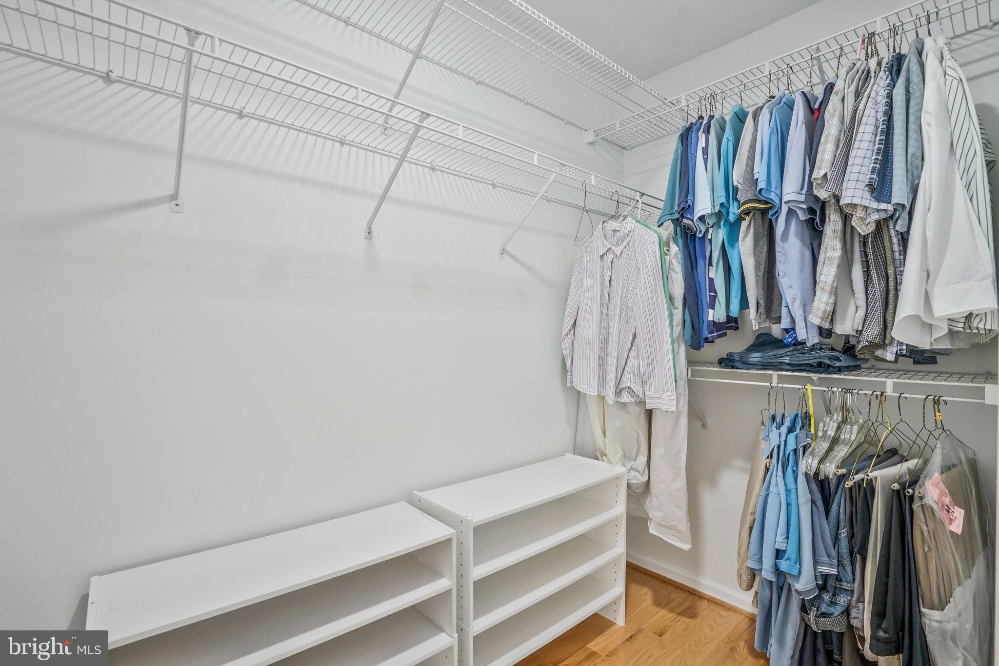 MOUNT VEE MANOR - Residential