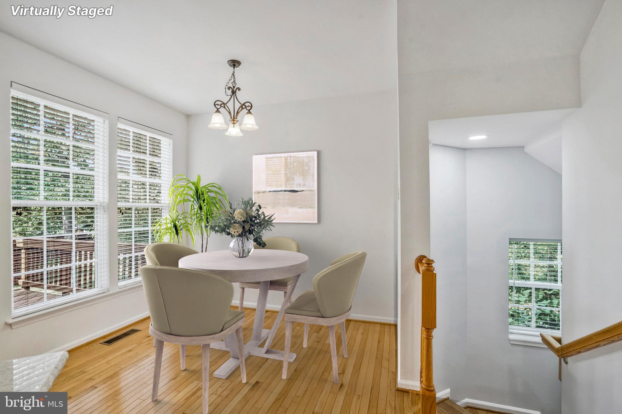 MOUNT VEE MANOR - Residential