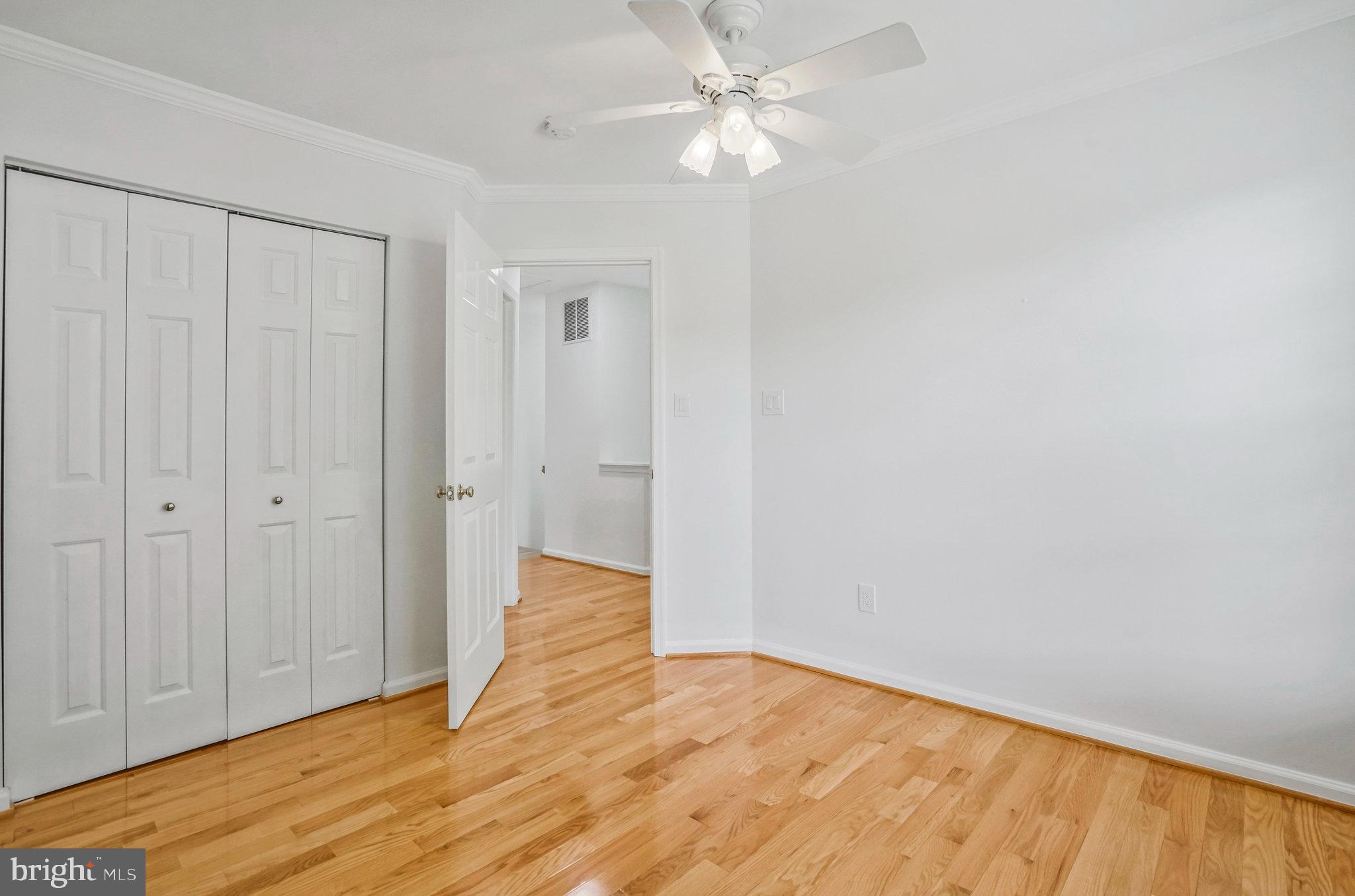 MOUNT VEE MANOR - Residential