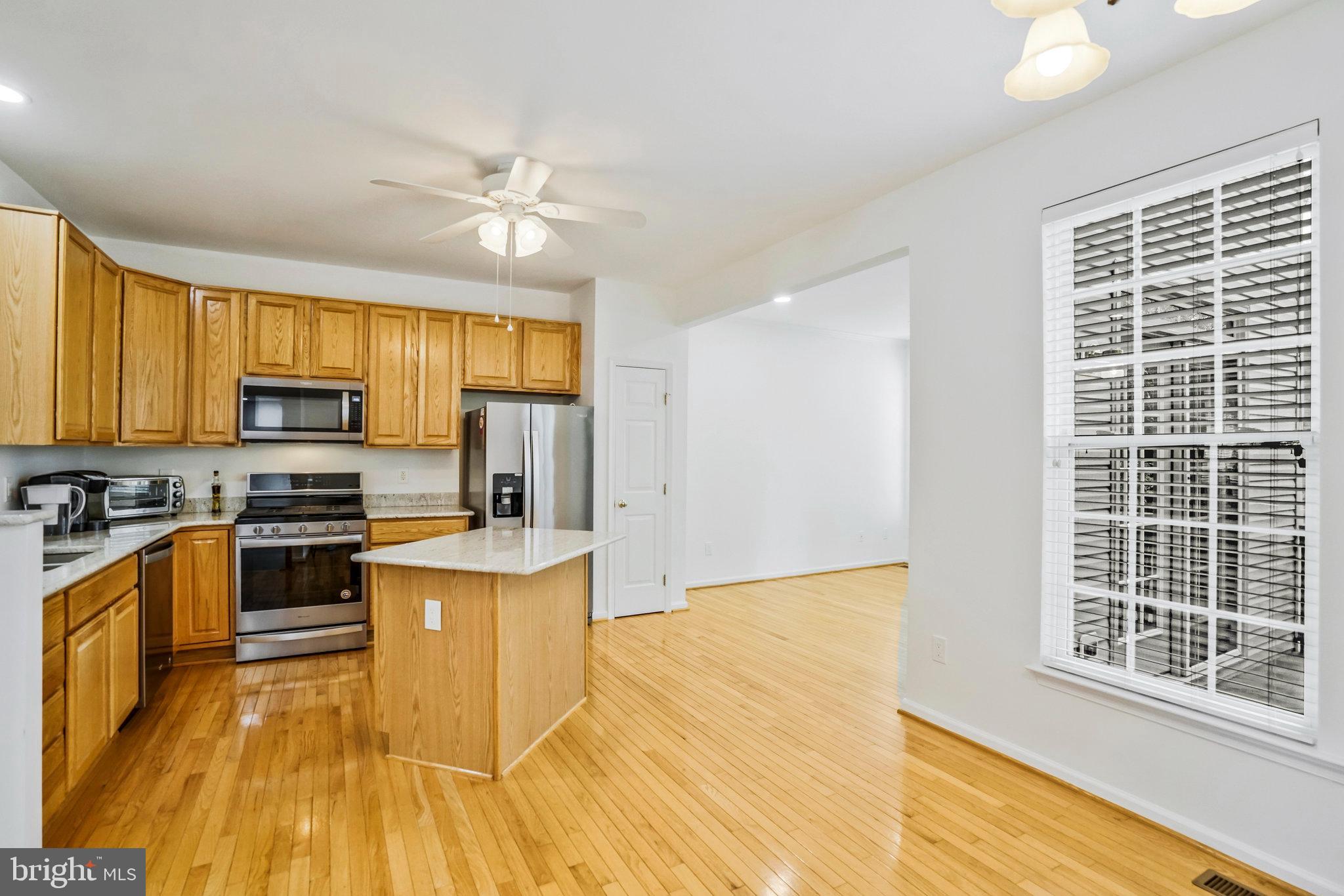 MOUNT VEE MANOR - Residential