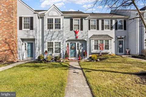 304 Whisper Court, Burlington, NJ MLS: NJBL2078662