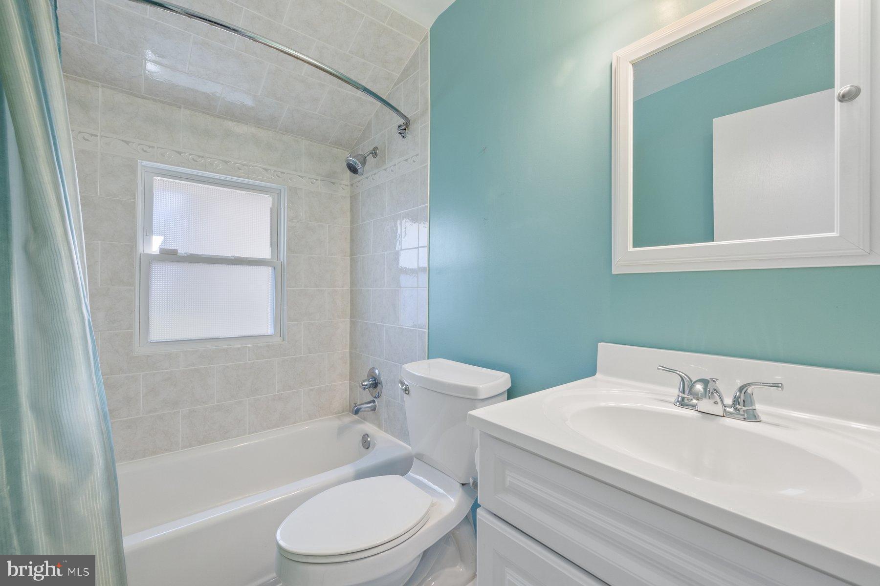 CALVERTON - Residential