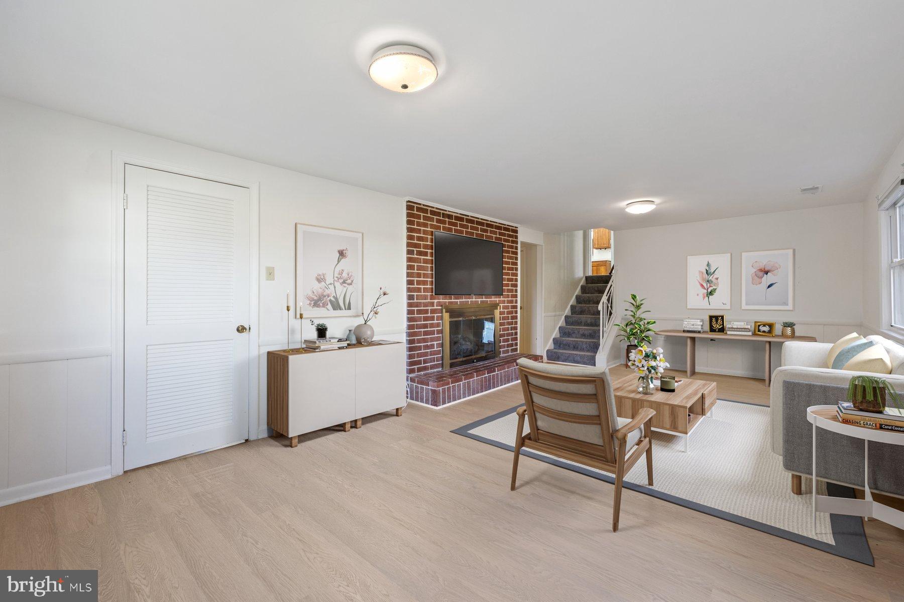 CALVERTON - Residential