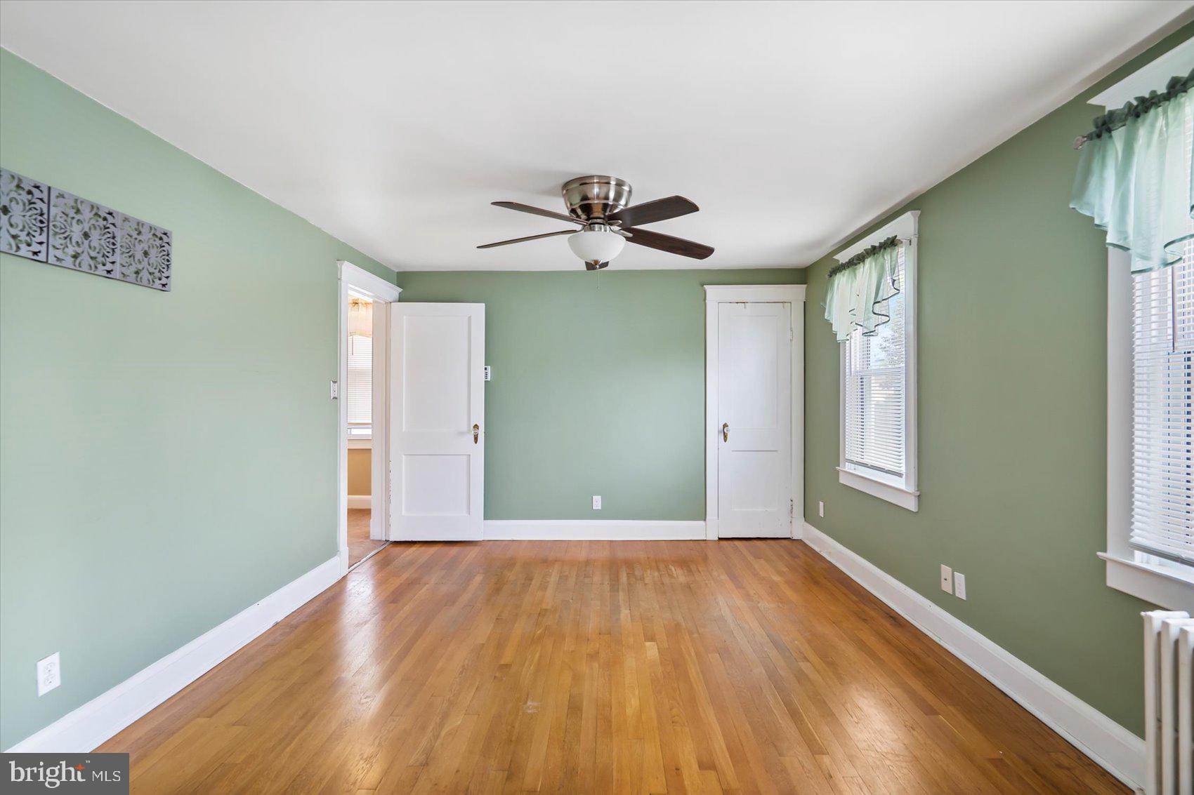 PARKVILLE - Residential