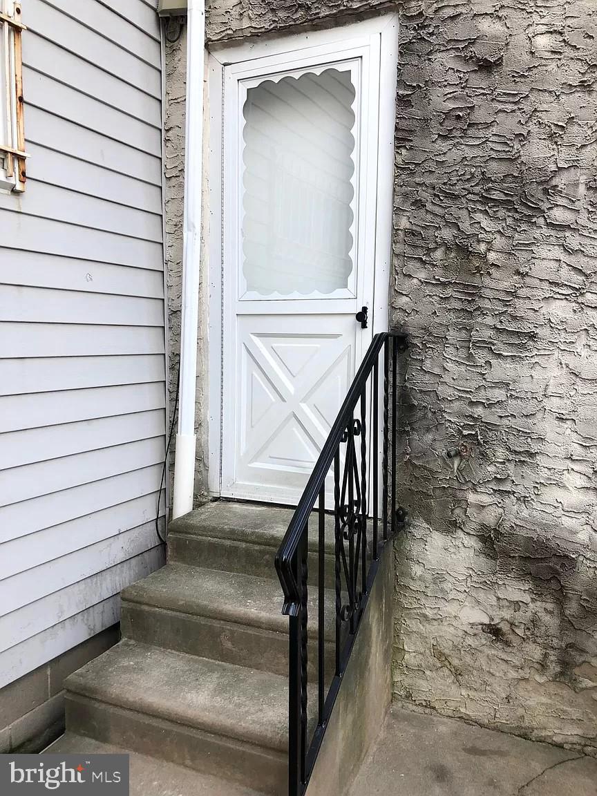 KENSINGTON - Residential Lease