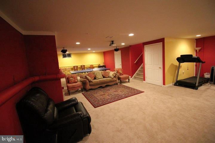 CENTER POINT FARM - Residential Lease