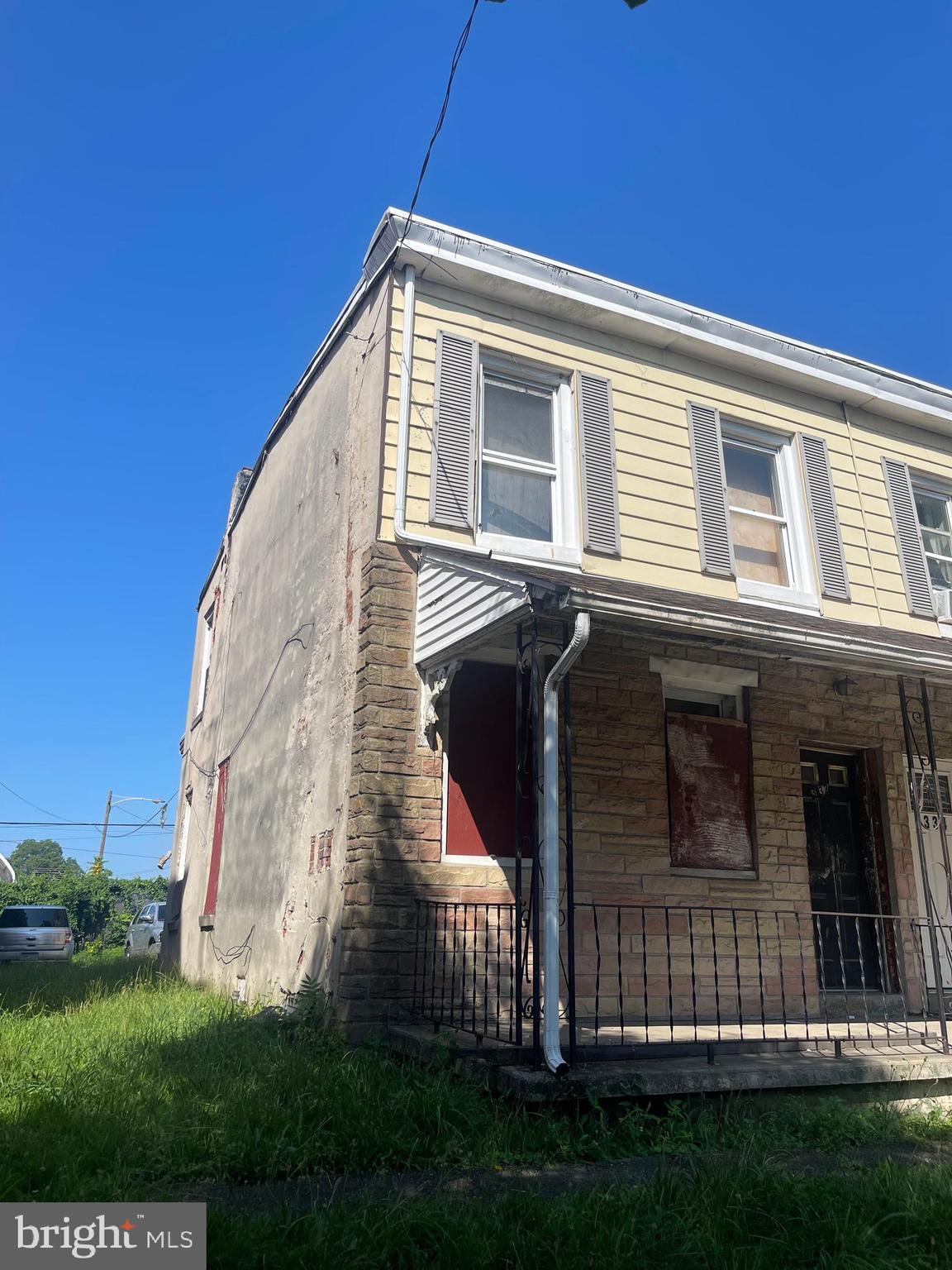 Investor Alert!! 3 bedroom, 2 bath with covered front porch and rear off street parking spot. Being sold in as-is condition.