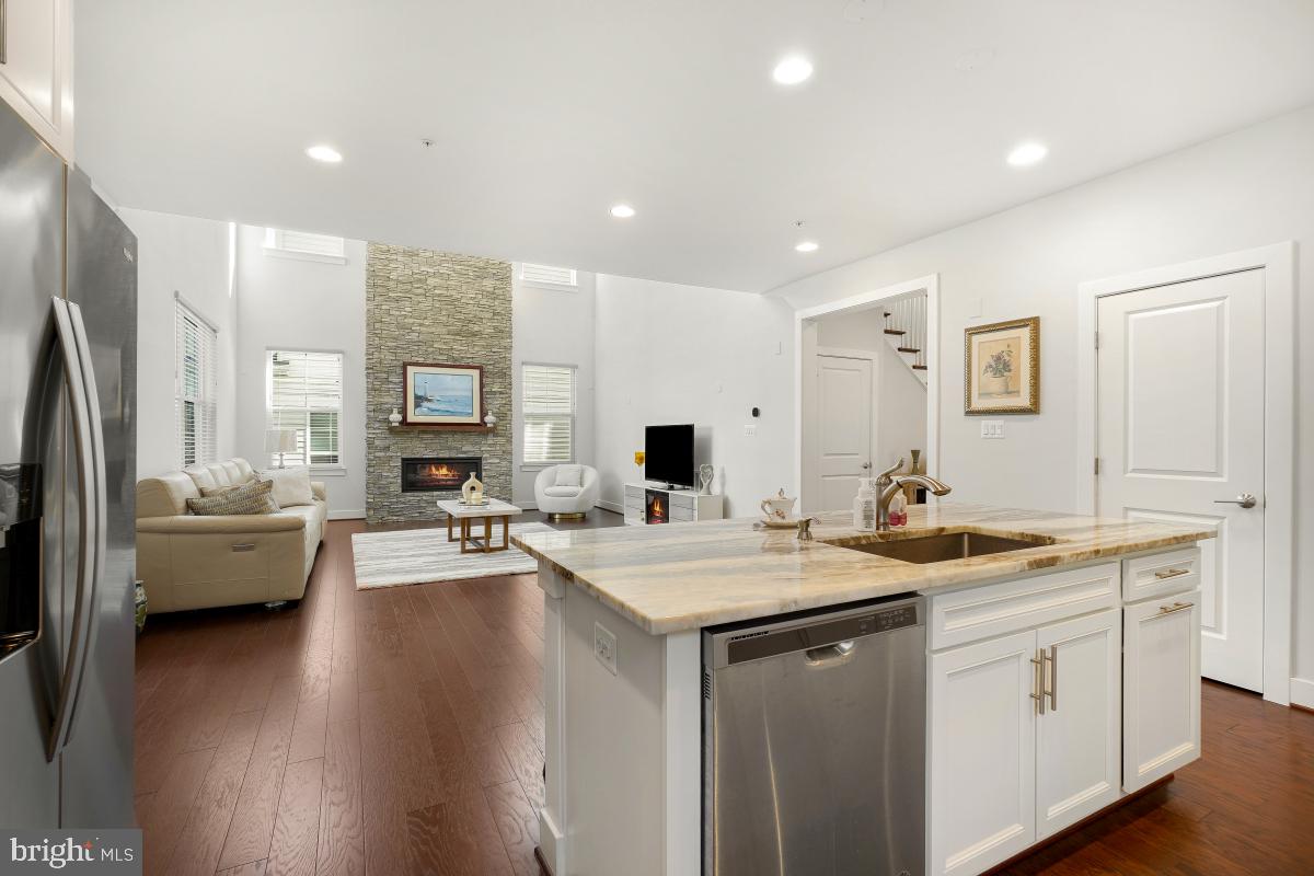 CLARKSBURG - Residential