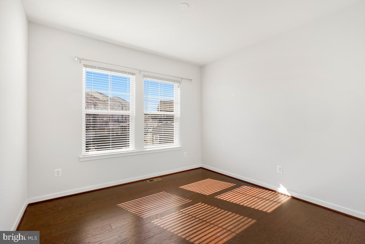 CLARKSBURG - Residential